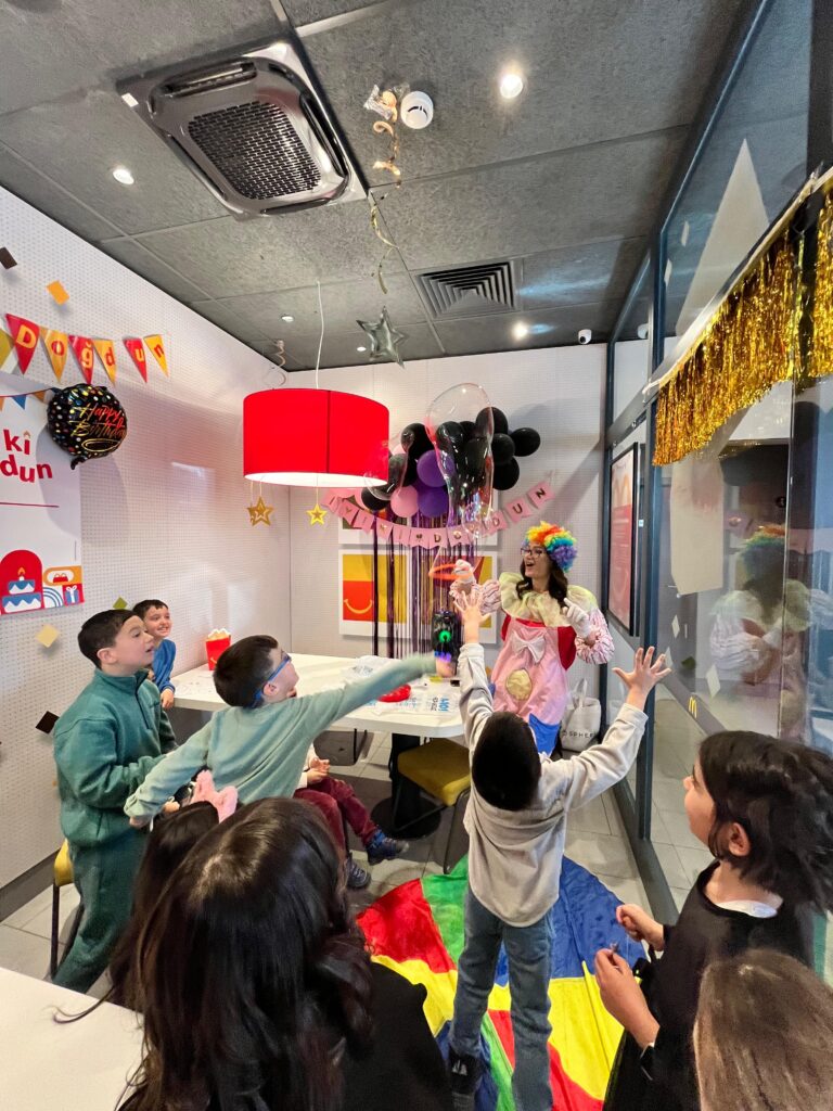 8fa7efcc-1bcd-408a-8b3a-89de0a53aa0c